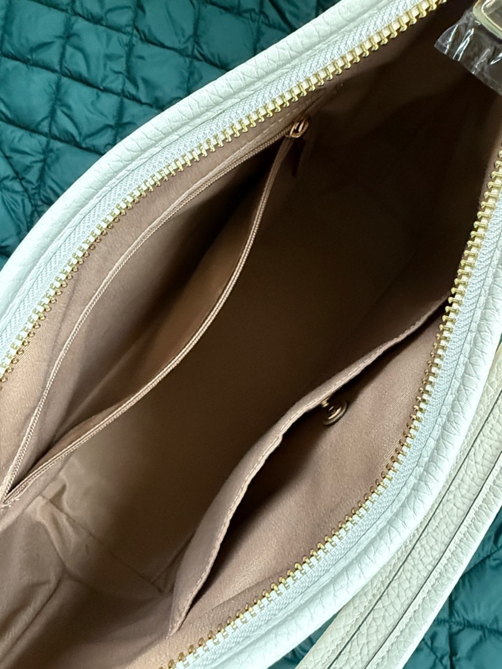 Coach White Floral Pebbled Leather Wristlet with Yellow Flowers - Picture 4 of 11